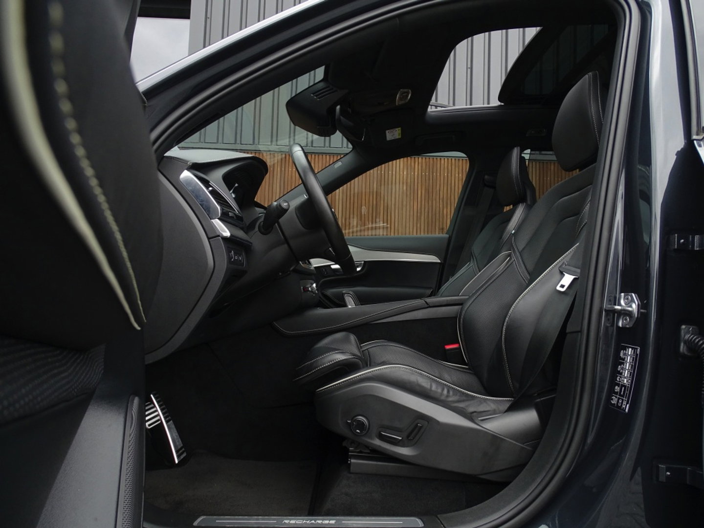 Volvo XC90 T8 407PK Recharge AWD R-Design / 360° / Pano / 7 Pers / Harman K