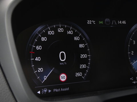 Volvo XC90 T8 407PK Recharge AWD R-Design / 360° / Pano / 7 Pers / Harman K