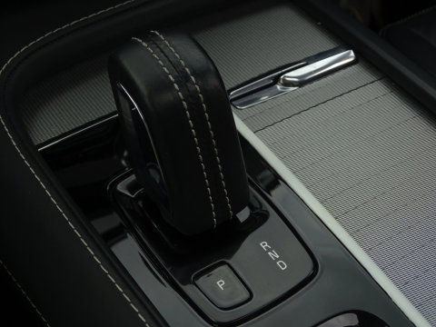Volvo XC90 T8 407PK Recharge AWD R-Design / 360° / Pano / 7 Pers / Harman K