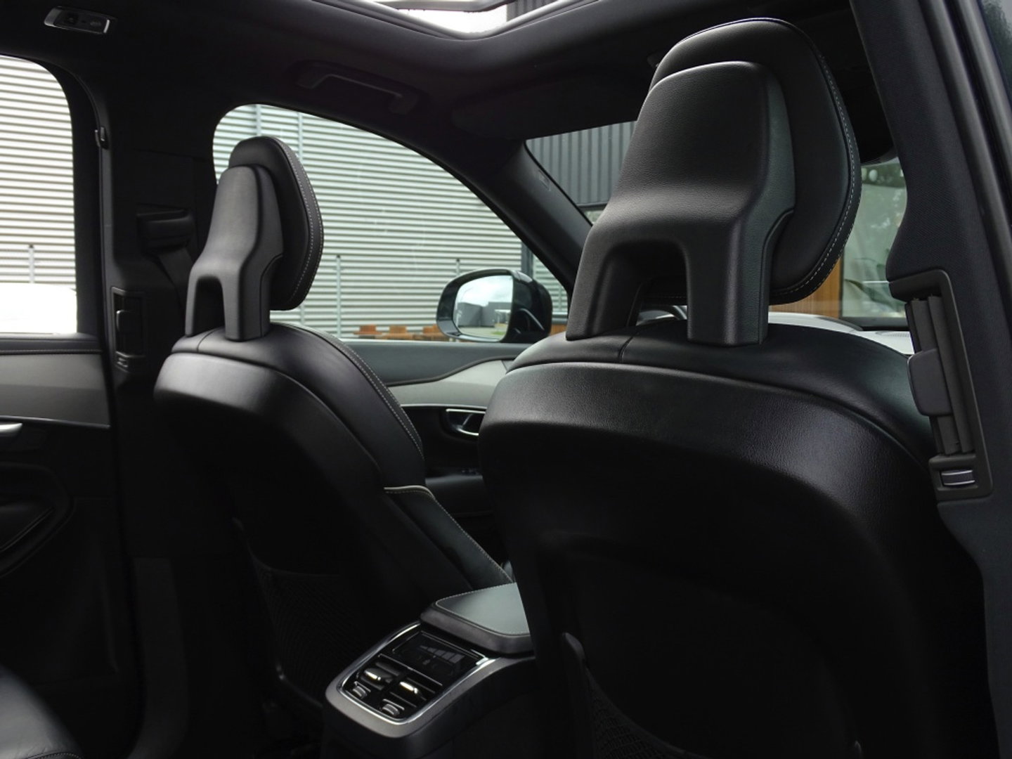Volvo XC90 T8 407PK Recharge AWD R-Design / 360° / Pano / 7 Pers / Harman K