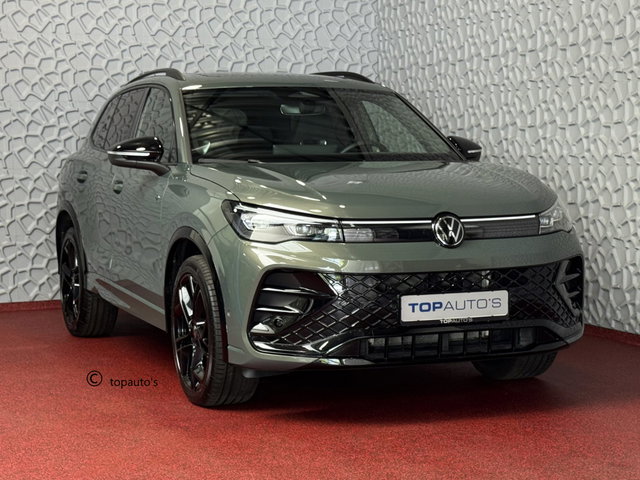 Volkswagen Tiguan - 1.5 eHYBRID 272 PK NW AUTO R-LINE VW.TREKHAAK BLACK PANO XL.NAVI STOEL/STUUR VERW. BLACK.STYLE 360.CAM ELEK.KLEP MATRIX.LED 20''LMV MASSAGE SCHUIFDAK PHEV PLUG IN HYBRID ✅Top Auto's Wijchen , 30 Jaar Specialist in Volkswagen  : Alle Type's : R-Line Editio