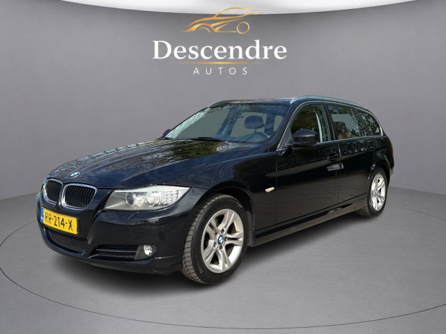 BMW 3 Serie - Touring 318i Corporate Lease Luxury Line