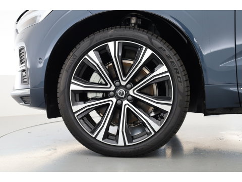 Volvo XC60 T6 Recharge Plus Bright | Pano | Trekhaak | 21'' | Memory seats | 360cam | Leder | Harman Kardon