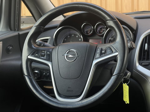 Opel Astra Sports Tourer 1.4 Edition | Airconditioning | Trekhaak | 17'' Lichtmetaal | Radio | Buetooth | USB |