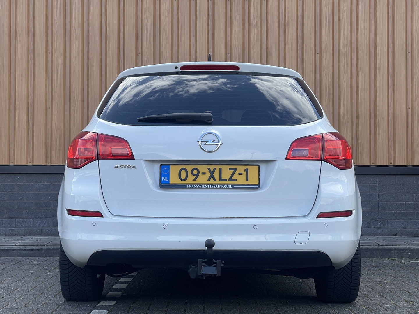 Opel Astra Sports Tourer 1.4 Edition | Airconditioning | Trekhaak | 17'' Lichtmetaal | Radio | Buetooth | USB |