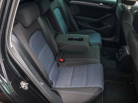 Volkswagen Passat Variant 1.4 TSI PHEV GTE Business