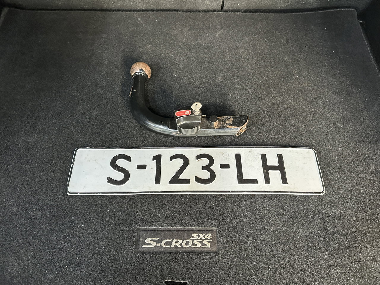 Suzuki S-Cross