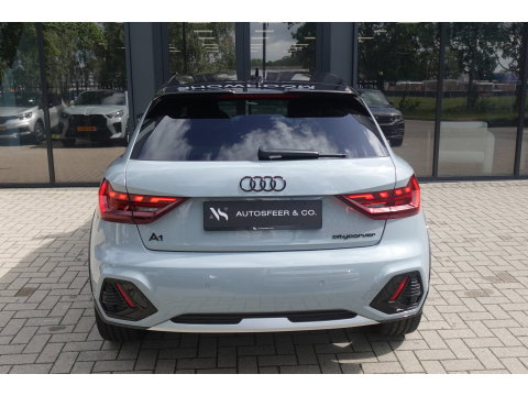 Audi A1 citycarver 35 TFSI S-line | ACC | KEYLESS| MATRIX |