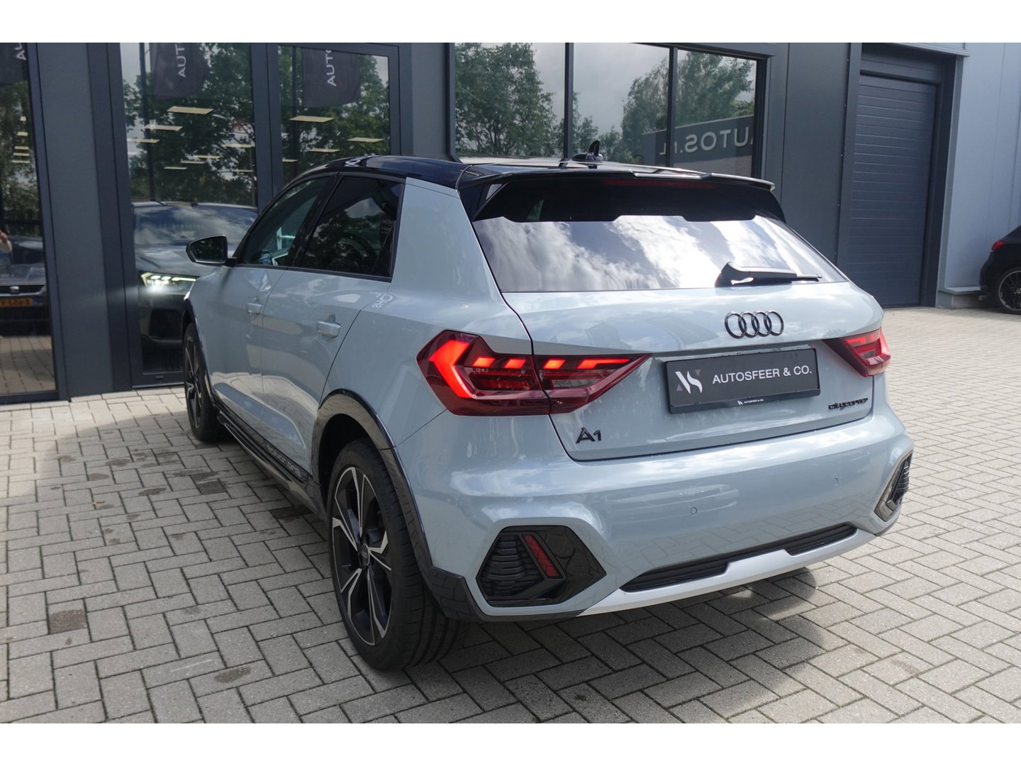 Audi A1 citycarver 35 TFSI S-line | ACC | KEYLESS| MATRIX |