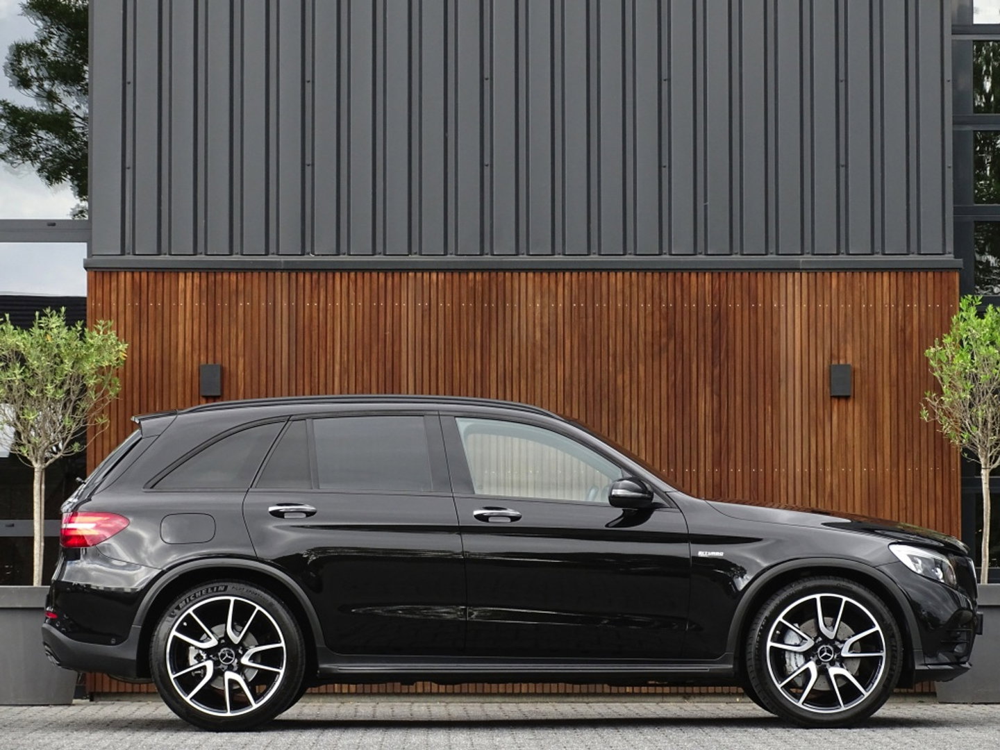 Mercedes-Benz GLC 43 AMG 368PK 4-MATIC / Carbon / Distronic / Burmester / LED