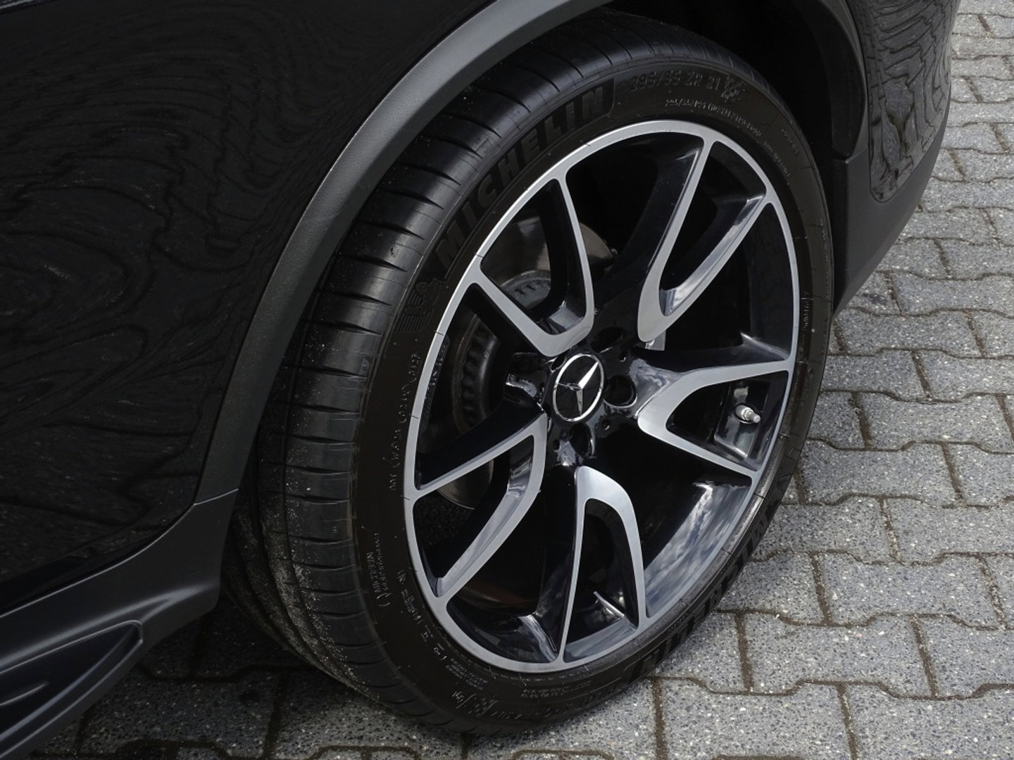 Mercedes-Benz GLC 43 AMG 368PK 4-MATIC / Carbon / Distronic / Burmester / LED