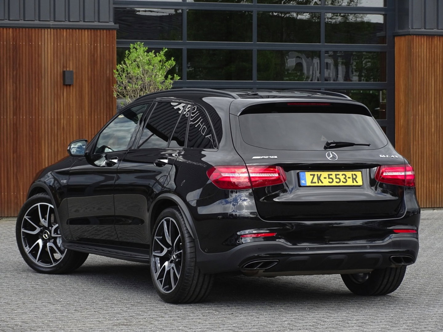 Mercedes-Benz GLC 43 AMG 368PK 4-MATIC / Carbon / Distronic / Burmester / LED