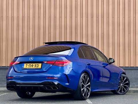Mercedes-Benz C-Klasse 300 4MATIC AMG Line | Panoramadak | Burmester | 360° Camera | Digital Light | Memory Seats | Sfeerverlichting | Adaptieve Cruise Control | Lane Assist |