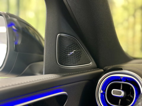 Mercedes-Benz C-Klasse 300 4MATIC AMG Line | Panoramadak | Burmester | 360° Camera | Digital Light | Memory Seats | Sfeerverlichting | Adaptieve Cruise Control | Lane Assist |