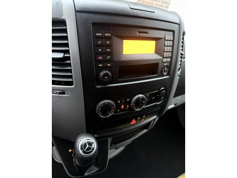 Mercedes-Benz Sprinter 311 2.2 CDI 366 L2H1 lang laag APK NAP automaat