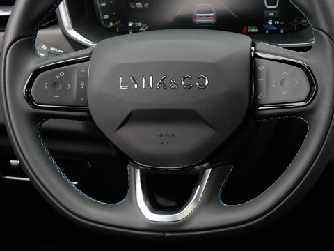 Lynk & Co 01 PHEV/ 360°CAMERA/ TREKHAAK/ PANORAMADAK/ SFEERVERLICHTING