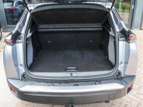 Peugeot 2008 1.2 PureTech 100 Allure | Trekhaak | Camera
