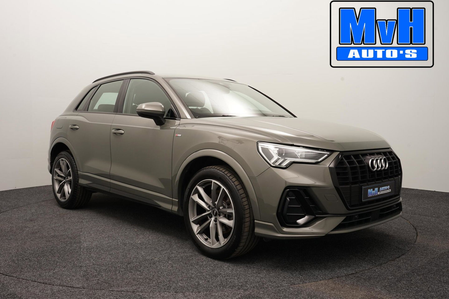 Audi Q3 45 TFSI e S edition|S-Line|245PK|CAMERA|VIRTUAL|LED