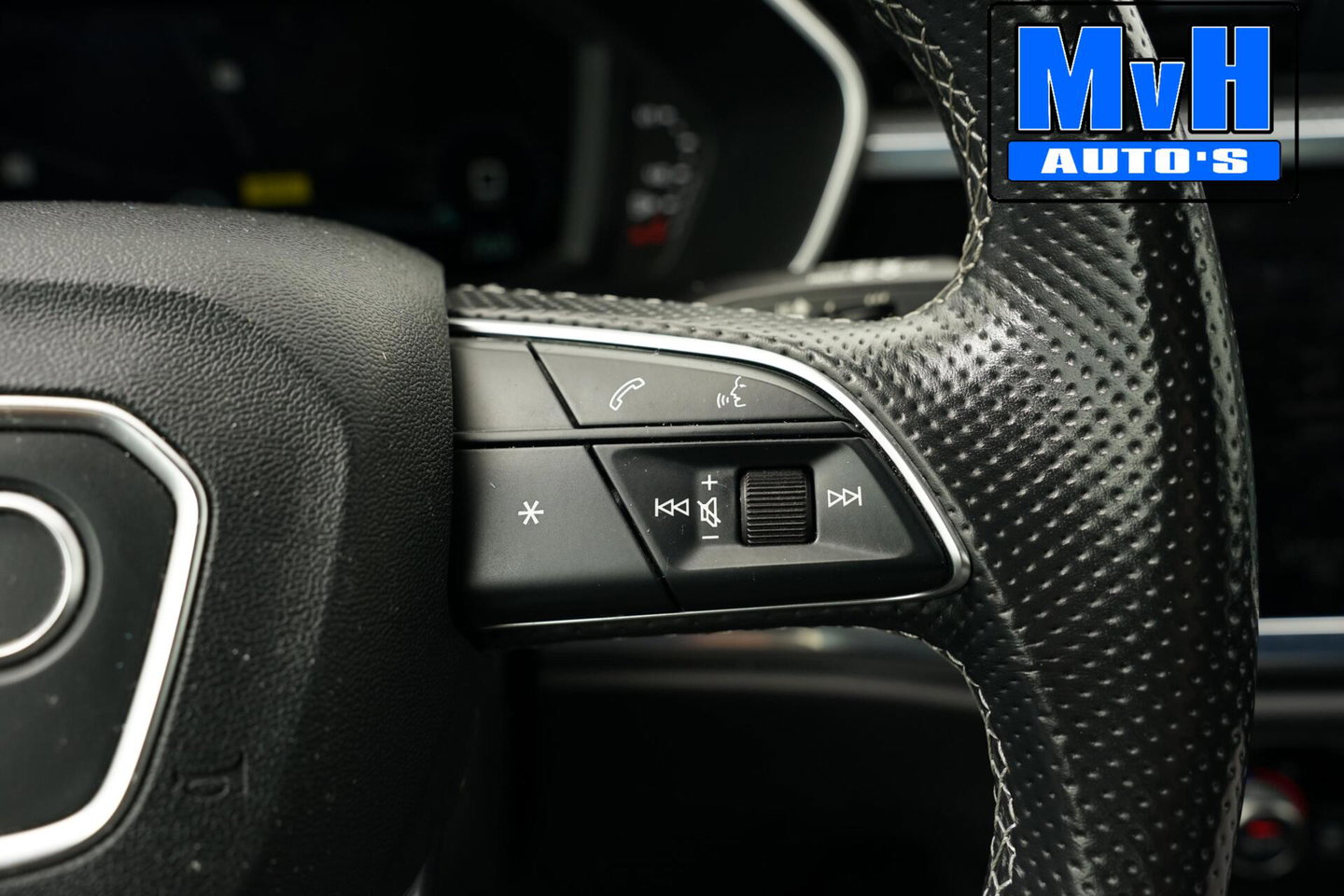 Audi Q3 45 TFSI e S edition|S-Line|245PK|CAMERA|VIRTUAL|LED