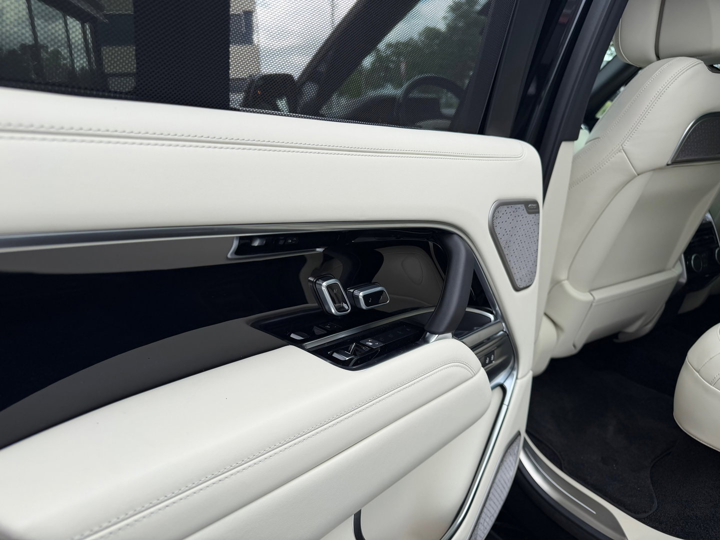 Land Rover Range Rover 3.0 P550e Autobiography Massage|Meridian|Pano|Carplay|ACC
