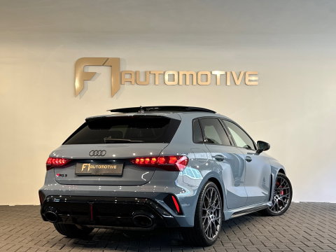 Audi RS3 Sportback 2.5 TFSI quattro Pano|Kuip|HuD|Sonos|PPF