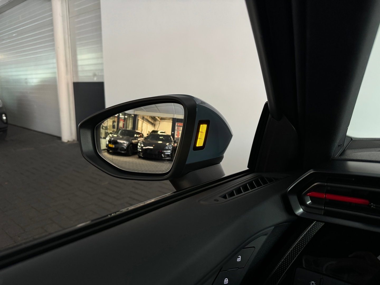Audi RS3 Sportback 2.5 TFSI quattro Pano|Kuip|HuD|Sonos|PPF