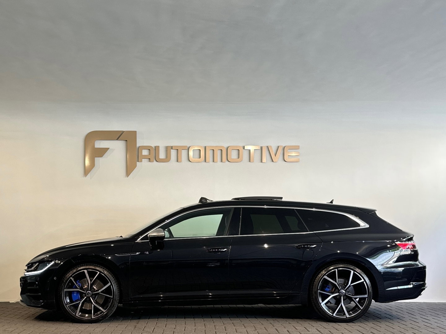 Volkswagen Arteon SB 2.0 TSI 4Motion R Pano|Memory|H/K|Keyless