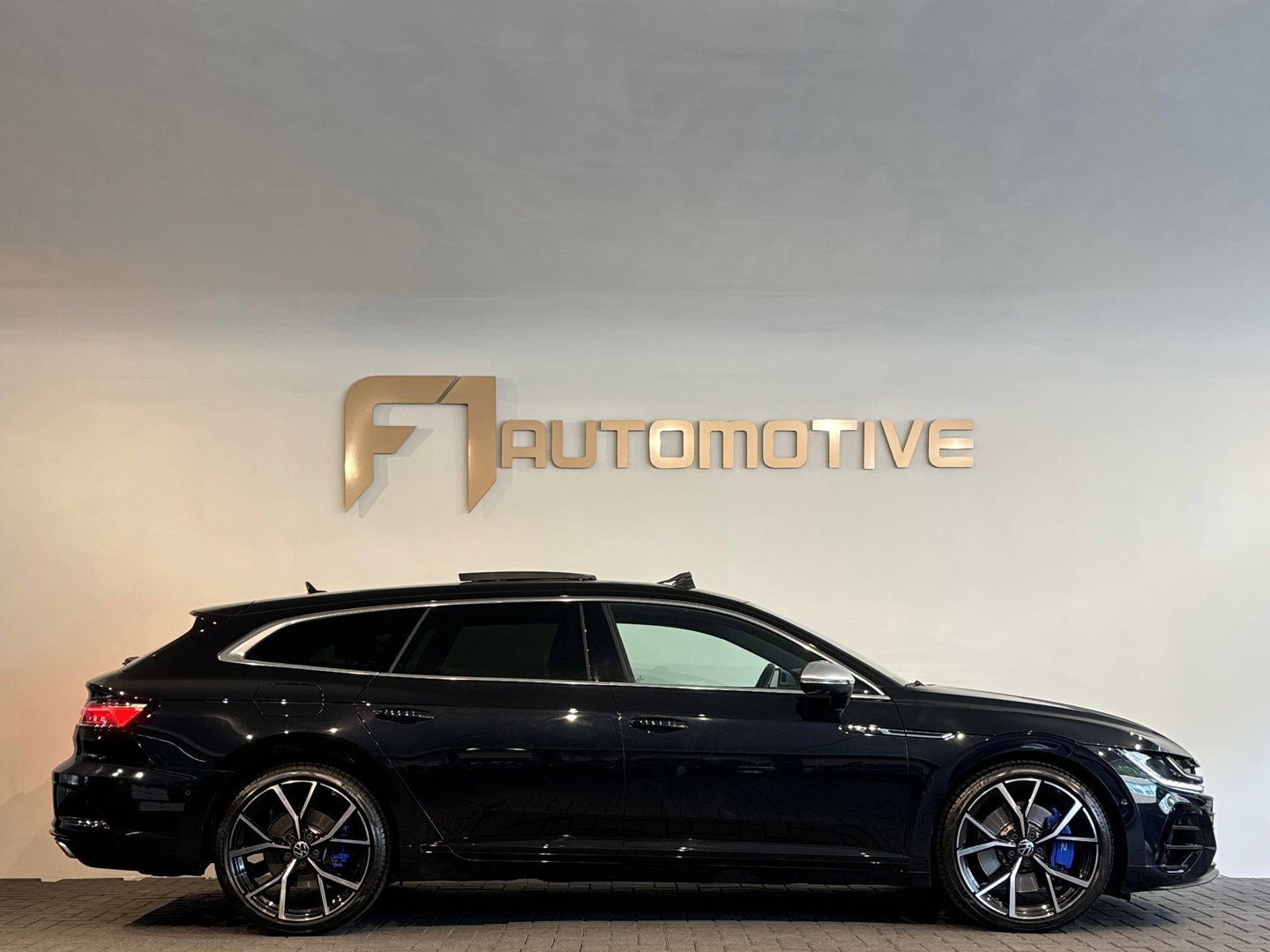 Volkswagen Arteon SB 2.0 TSI 4Motion R Pano|Memory|H/K|Keyless