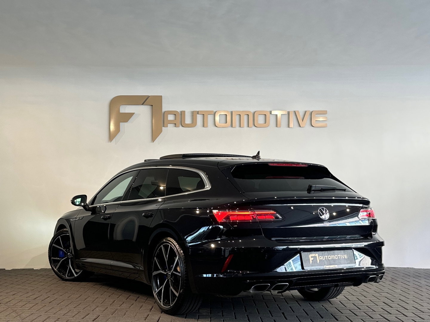 Volkswagen Arteon SB 2.0 TSI 4Motion R Pano|Memory|H/K|Keyless