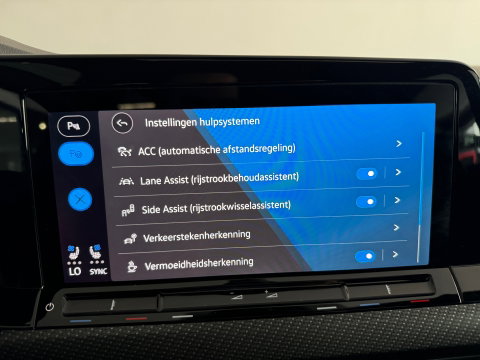 Volkswagen Golf 2.0 TSI 4M R Performance Pano|Akrapovic|Memory