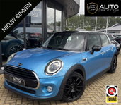 MINI 5-Deurs - 1.5 Cooper Chili 136PK | PANO | NL AUTO | Luxe Stoelen | Parkeersensoren | Airco | Navigatie | Cruise Control | 2 Sleutels | Lichtmetalen Velgen |