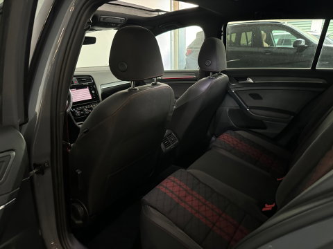 Volkswagen Golf 2.0 TSI GTI TCR Pano|Keyless|DCC|PPF|Milltek