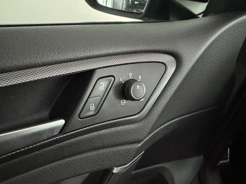 Volkswagen Golf 2.0 TSI GTI TCR Pano|Keyless|DCC|PPF|Milltek