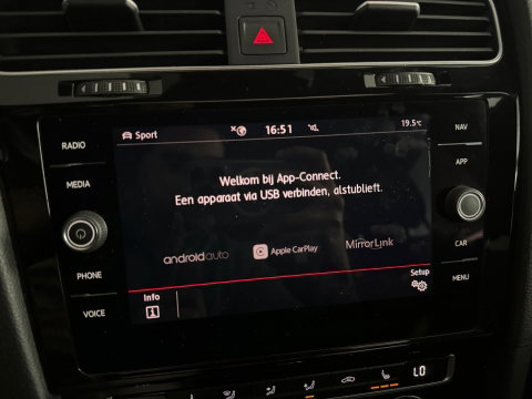 Volkswagen Golf 2.0 TSI GTI TCR Pano|Keyless|DCC|PPF|Milltek