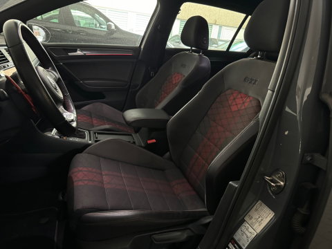 Volkswagen Golf 2.0 TSI GTI TCR Pano|Keyless|DCC|PPF|Milltek