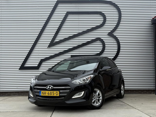 Hyundai i30 - 1.6 GDi GO! 2016 1e Eigenaar|Camera|Cruise|PDC|Navi|Clima|Elek ramen|N.A.P|Nieuwe APK bij aflevering