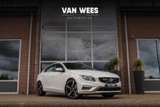 Volvo S60 - 3.0 T6 AWD R-Design | Adaptieve cruise control | Stoelverwarming | Memory | Navigatie | Bluetooth | Sportstoelen | Xenon | Climate control | PDC | 18 inch | Sportstuur