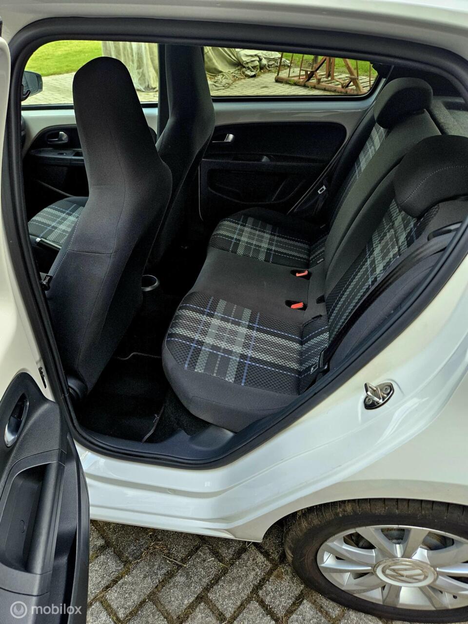Volkswagen up!