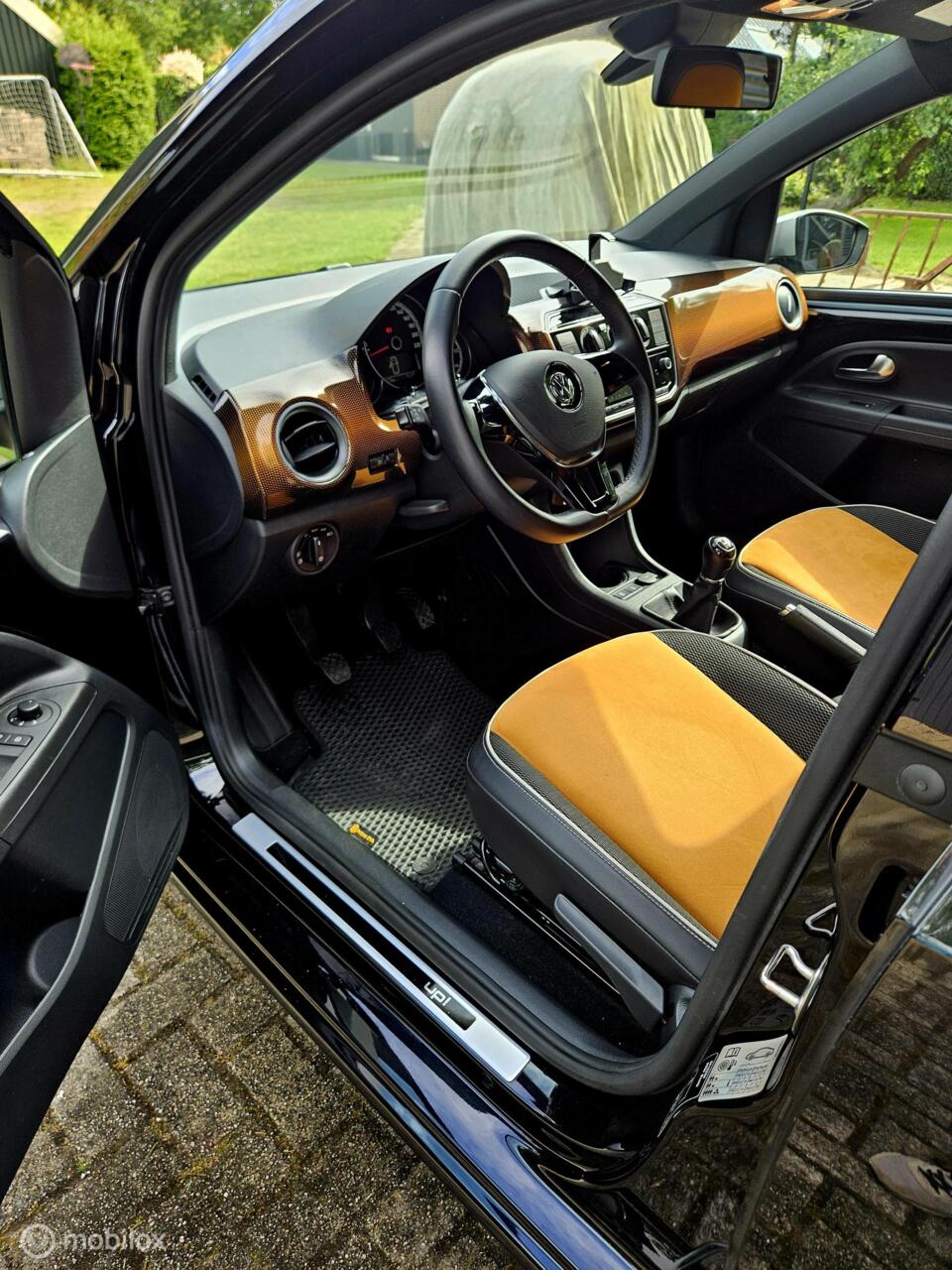 Volkswagen up!