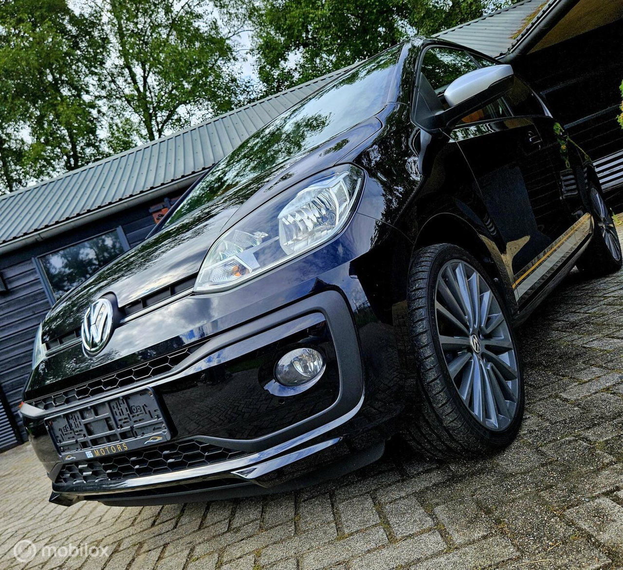 Volkswagen up!