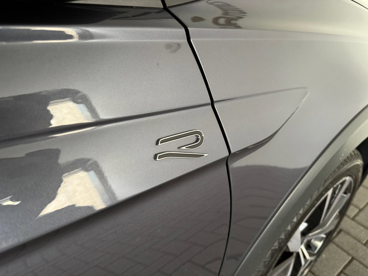 Volkswagen Taigo 1.0 TSI R-Line Edition Keyless|CarPlay|IQ
