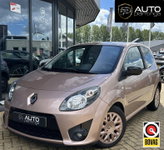 Renault Twingo - 1.2-16V Miss Sixty 75PK | NL AUTO | 2e Eigenaar | NAP | Airco | Cruise Control | Geint Glas | Lichtmetalen Velgen | 2 Sleutels |