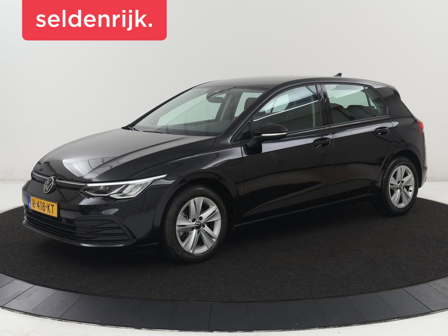 Volkswagen Golf 1.0 TSI Life | Carplay | Adaptive cruise | Navigatie | Parkeerhulp | Full LED | Climate control | DAB | Bluetooth | Digital cockpit