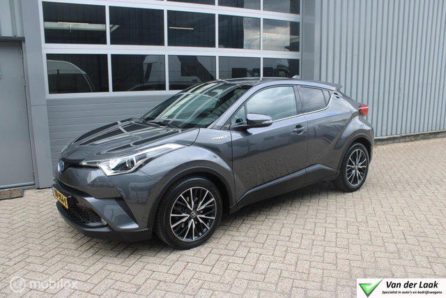 Toyota C-HR - 1.8 Hybrid Dynamic | NL Auto Boekjes | Trekhaak | Parkeersensoren | JBL Soundsysteem.
