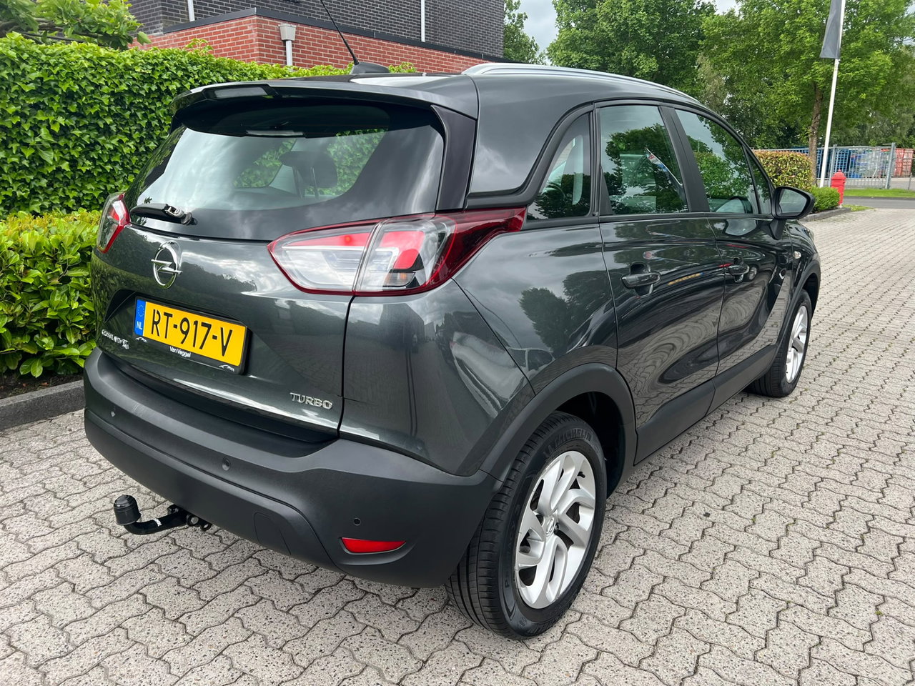 Opel Crossland X