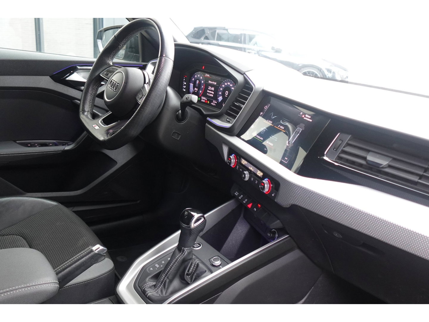 Audi A1 citycarver 30 TFSI ACC KEYLESS CARPLAY