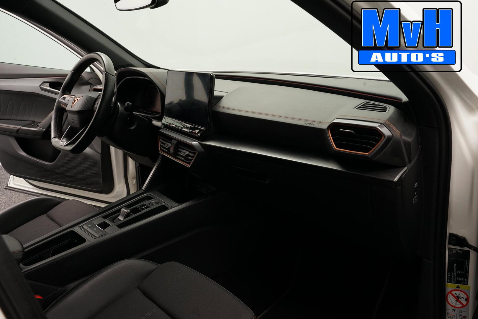 CUPRA Formentor 1.4 TSI e-Hybrid|KUIPSTOEL|PANO|STOEL/STUUR.VERW