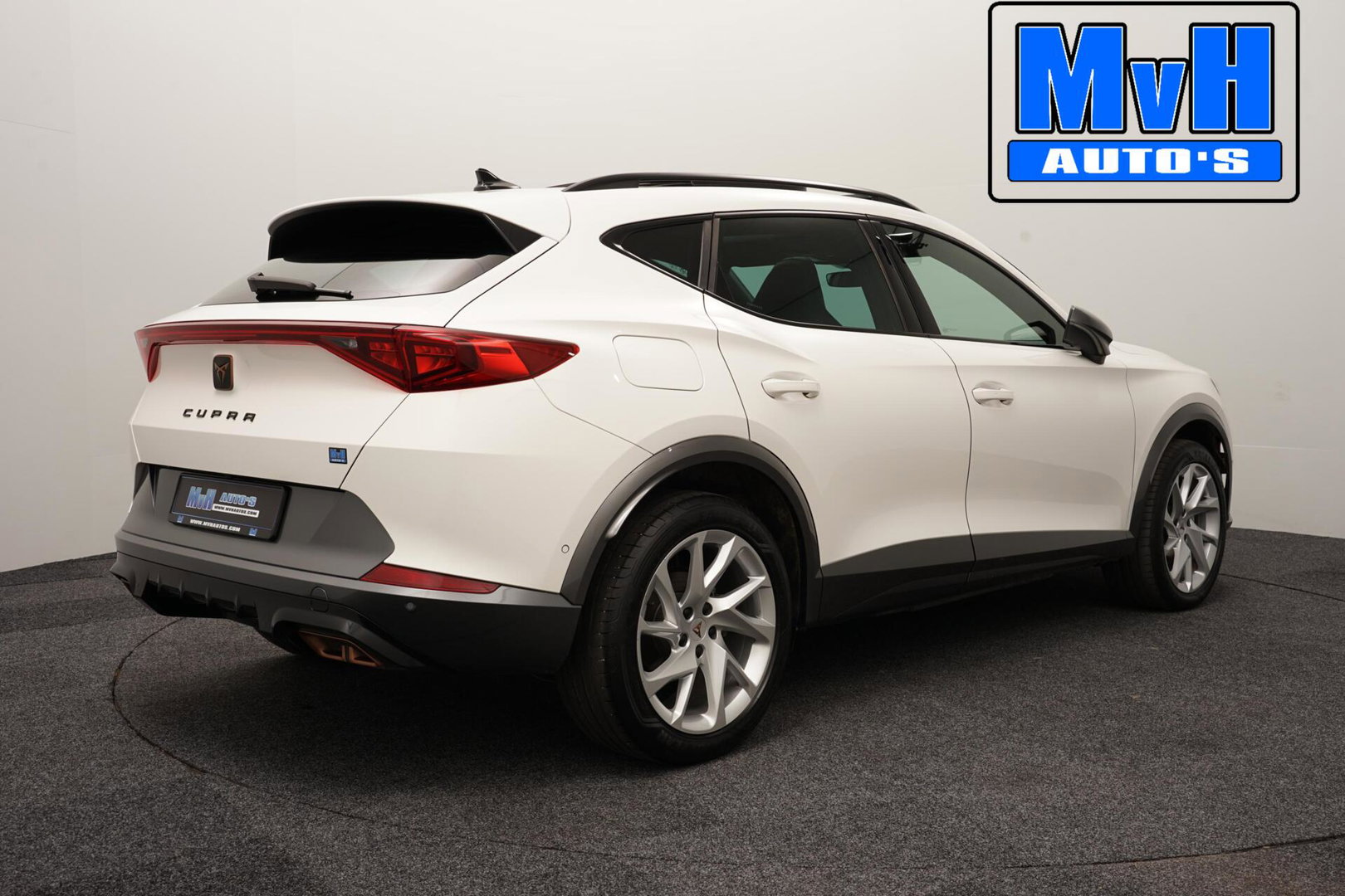 CUPRA Formentor 1.4 TSI e-Hybrid|KUIPSTOEL|PANO|STOEL/STUUR.VERW