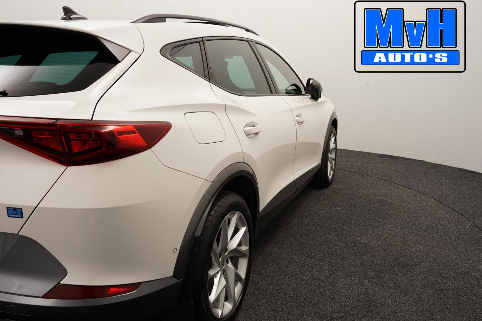 CUPRA Formentor 1.4 TSI e-Hybrid|KUIPSTOEL|PANO|STOEL/STUUR.VERW