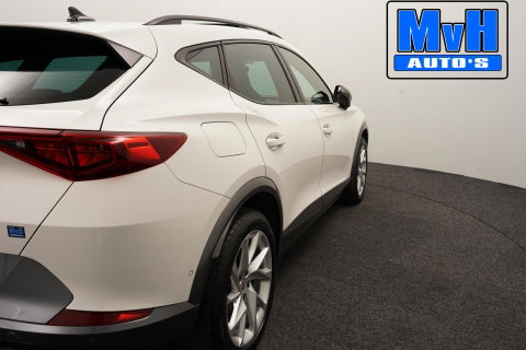 CUPRA Formentor 1.4 TSI e-Hybrid|KUIPSTOEL|PANO|STOEL/STUUR.VERW
